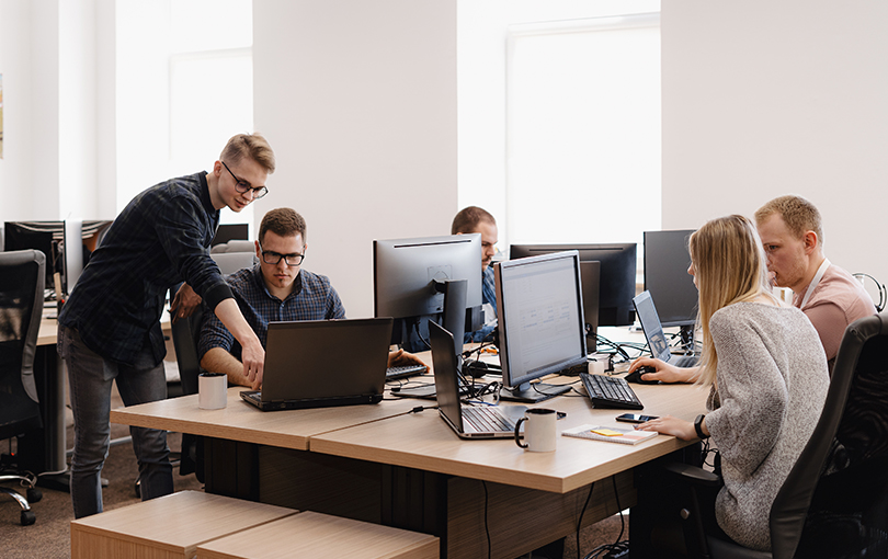 Por que investir em outsourcing de computadores?